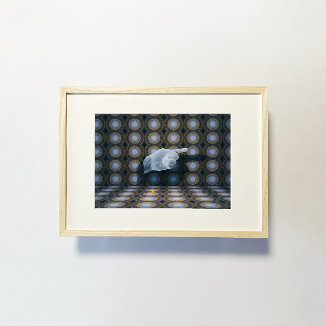 Atsushigraphのジークレー版画 Compassの画像です。